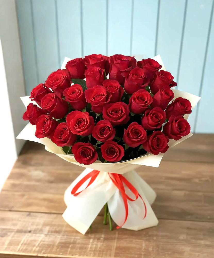 Букет 29 Красных роз в Емецк