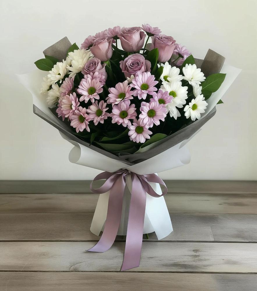 Букет цветов из: Хризантемы и Розы в Емецк