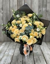 Букет цветов из:  Розы и Лизиантусы #REPLACE_PRED# Емецк