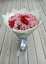 Букет цветов из:  Альстромерии в Емецк