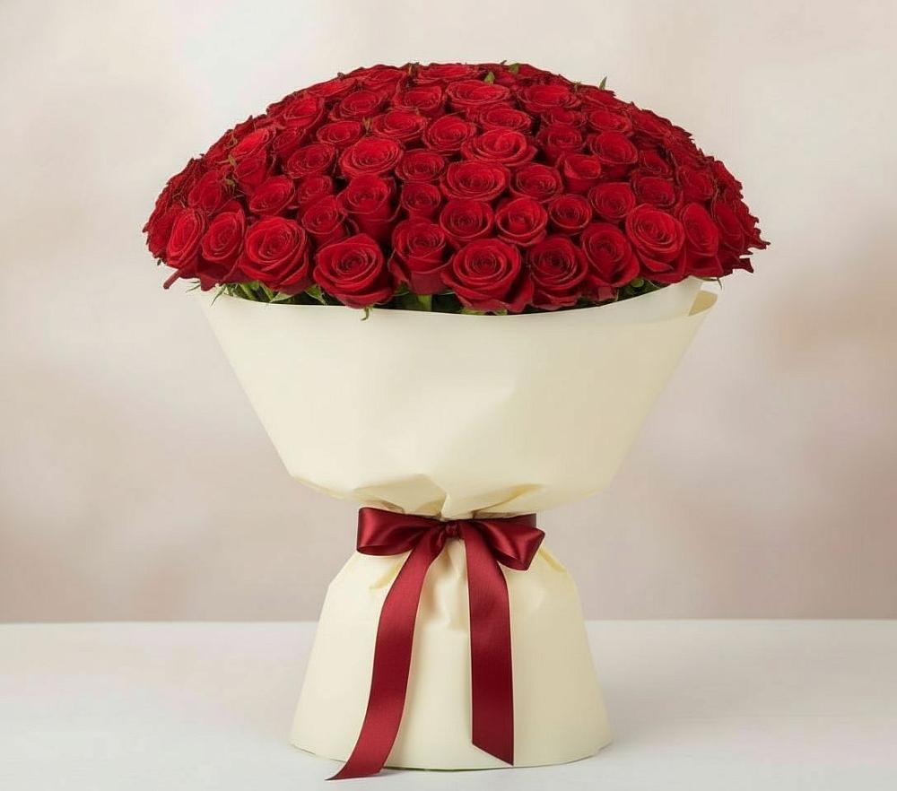 Букет 101 Красная роза Милано в Емецк