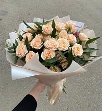 Букет Кремовые розы Латте в Емецк