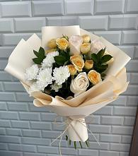 Букет цветов из:  Розы и Хризантемы в Емецк