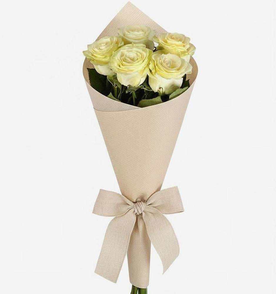 Букет цветов из: Розы в Емецк