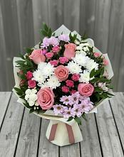 Букет цветов из:  Альстромерии, Гвоздики, Розы и Хризантемы в Емецк