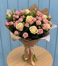 Букет цветов из:  Розы в Емецк