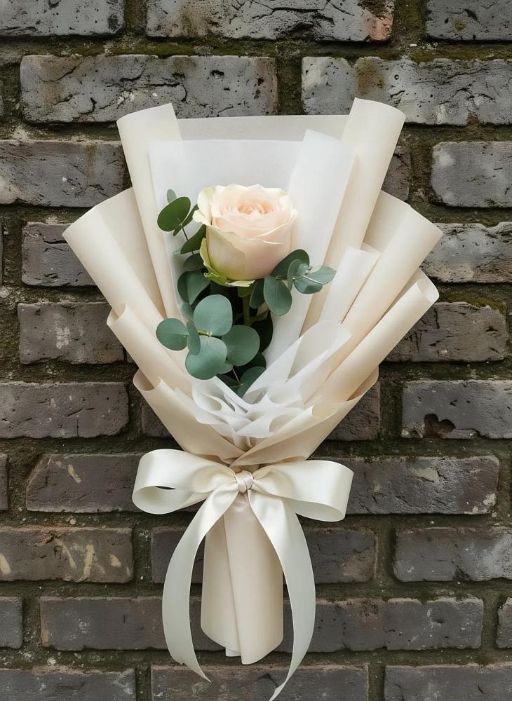 Букет цветов из: Розы в Емецк