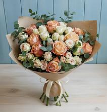 Букет цветов из:  Альстромерии и Розы в Емецк