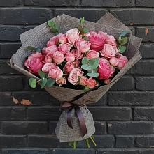 Букет цветов из:  Розы в Емецк